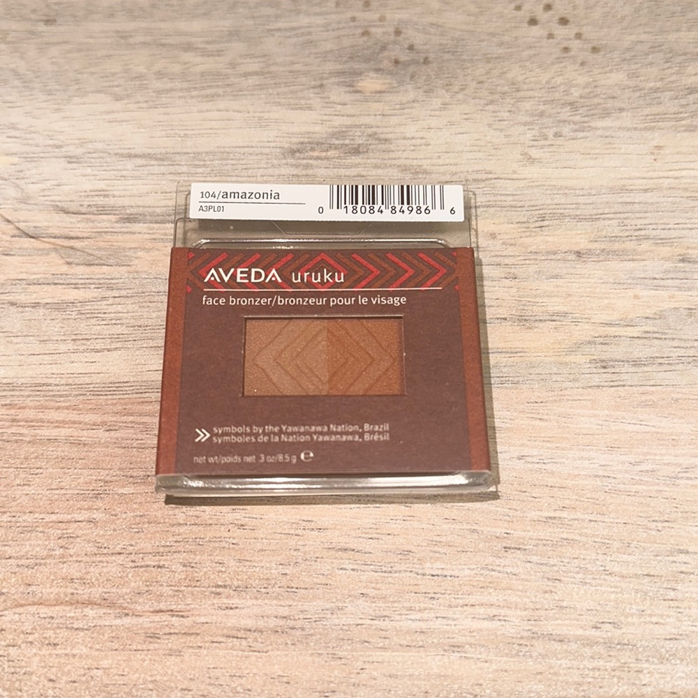AVEDA uruku face bronzer